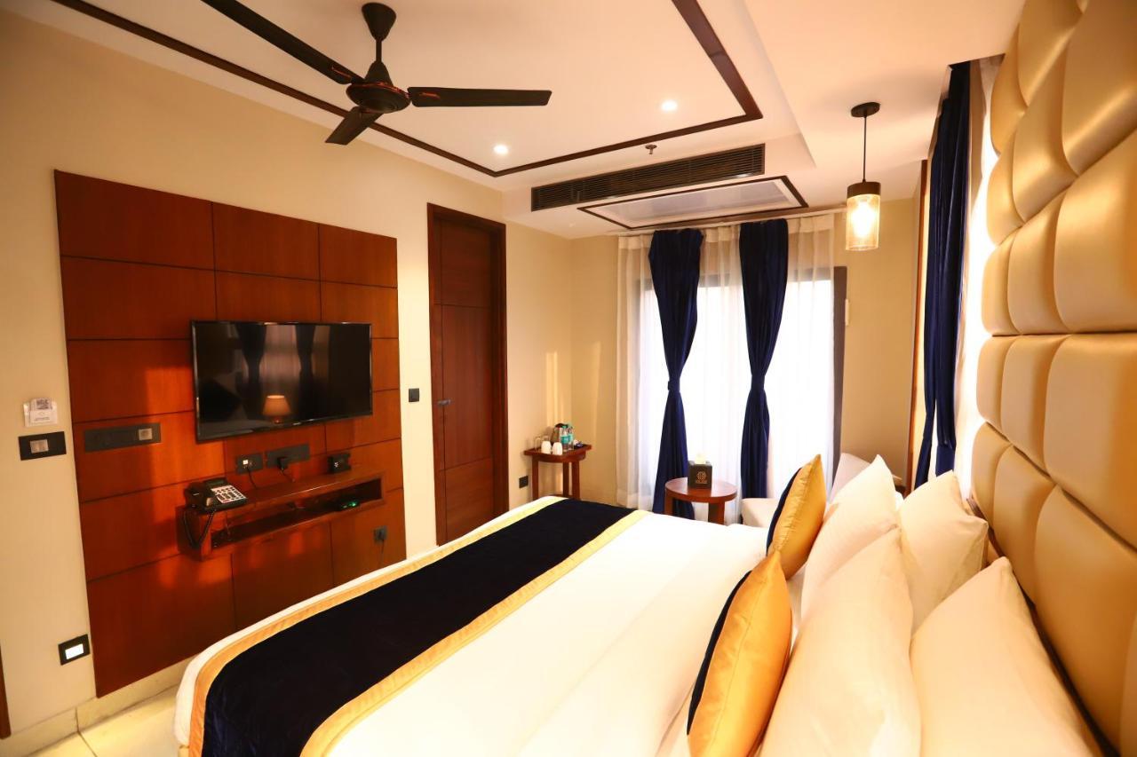 Sanca International Hotel In Patel Nagar Delhi Nuova Delhi Esterno foto