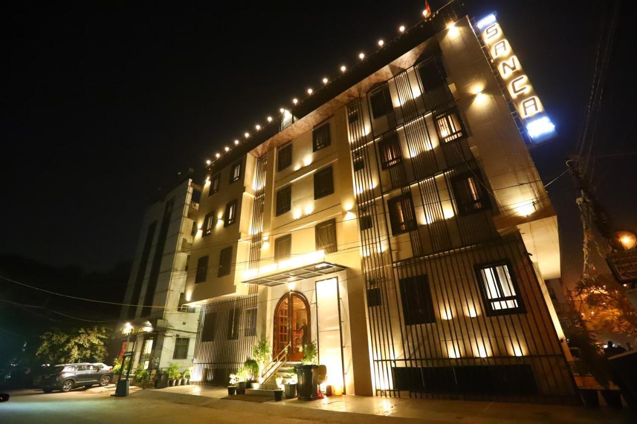 Sanca International Hotel In Patel Nagar Delhi Nuova Delhi Esterno foto